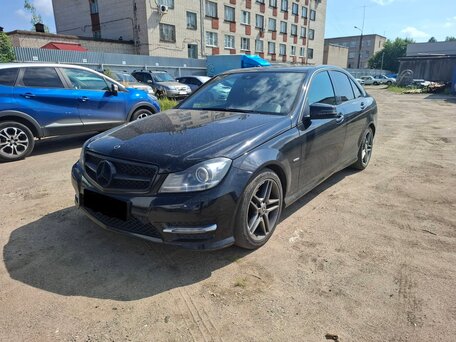 2011 Mercedes-Benz C-Класс 180 III (W204) Рестайлинг, чёрный, 1080000 рублей, вид 1
