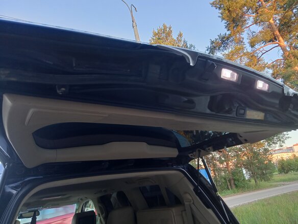 2008 Lexus LX 570 III, чёрный, 2990000 рублей - вид 12