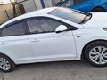 2017 Hyundai Solaris II, белый, 860000 рублей - вид 6