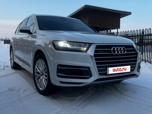 2016 Audi Q7 II (4M), белый, 4900000 рублей