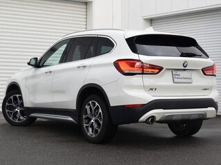 2022 BMW X1 18i sDrive II (F48) Рестайлинг, белый, 1587000 рублей, вид 4