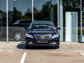 2013 Toyota Camry VII (XV50), чёрный, 1455000 рублей, вид 2