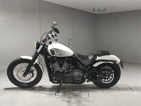 2021 Harley-Davidson Street Bob, белый, 1214000 рублей, вид 2