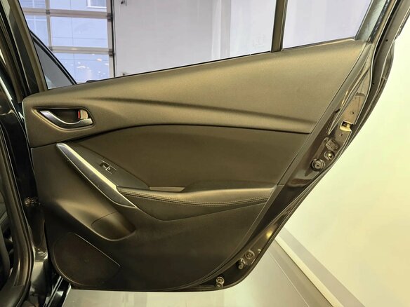 2016 Mazda 6 III (GJ) Рестайлинг, чёрный, 1499000 рублей - вид 14