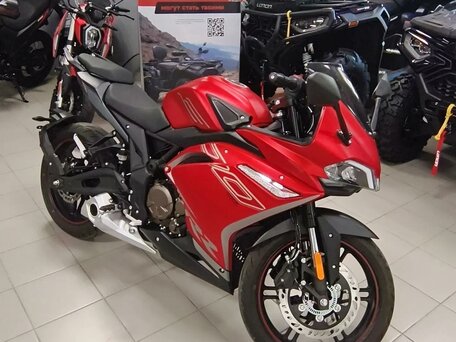 2026 Voge 300RR, красный, 299000 рублей, вид 4