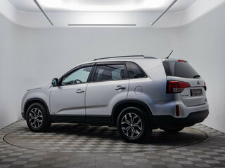 2013 Kia Sorento II Рестайлинг, серебристый, 1220000 рублей, вид 3