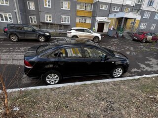 2011 Volkswagen Polo V, чёрный, 735000 рублей, вид 4