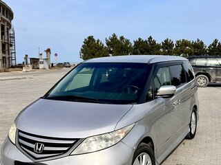 2007 Honda Elysion I Рестайлинг, серый, 1100000 рублей, вид 1