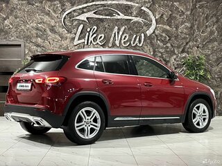 2020 Mercedes-Benz GLA 250 II (H247), красный, 4168000 рублей, вид 4