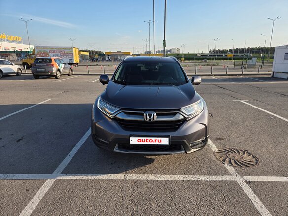 2018 Honda CR-V V, серый, 2950000 рублей