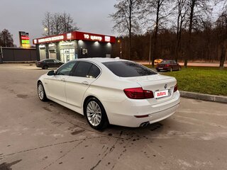 2015 BMW 5 серии 530d xDrive VI (F10/F11/F07) Рестайлинг, белый, 2350000 рублей, вид 5