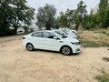 2015 Kia Rio III Рестайлинг, белый, 870000 рублей - вид 3