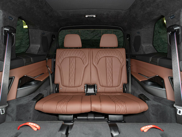 2026 BMW X7 M60i I (G07) Рестайлинг, чёрный, 22290000 рублей - вид 23