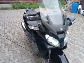 2011 Suzuki Burgman (SkyWave) 650, чёрный, 400000 рублей, вид 4