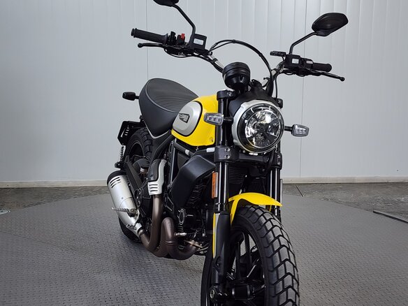 2022 Ducati Scrambler 800, жёлтый, 699000 рублей - вид 2