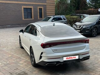 2021 Kia K5 III, белый, 1930000 рублей, вид 4