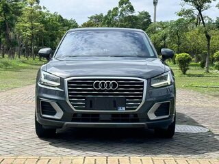 2021 Audi Q2 L I, серый, 1564000 рублей, вид 2