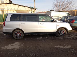 2002 Mitsubishi Dion I, серебристый, 560000 рублей, вид 4