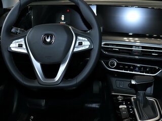 2024 Changan Eado Plus, серый, 2589900 рублей, вид 2