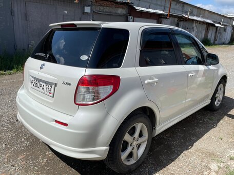 2009 Suzuki SX4 I (Classic) Рестайлинг, белый, 1100000 рублей, вид 3