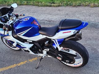 2005 Suzuki GSX-R 1000, белый, 510000 рублей, вид 3