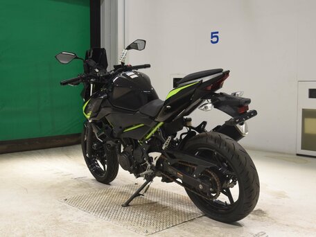 2019 Kawasaki Z 400, чёрный, 560000 рублей, вид 5