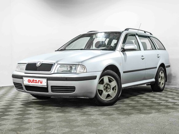 2007 Skoda Octavia I (A4) Рестайлинг, серебристый, 400000 рублей - вид 1