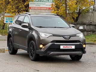 2017 Toyota RAV4 IV (XA40) Рестайлинг, коричневый, 2299000 рублей, вид 1
