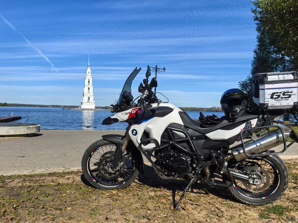 2010 BMW F 800 GS, белый, 630000 рублей - вид 9