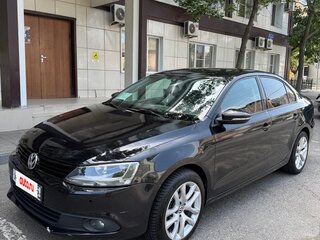 2013 Volkswagen Jetta VI, чёрный, 800000 рублей, вид 1