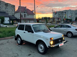 2012 Lada (ВАЗ) 2121 (4x4) I Рестайлинг, белый, 399000 рублей, вид 2