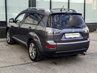 2007 Mitsubishi Outlander II, серый, 875000 рублей, вид 3