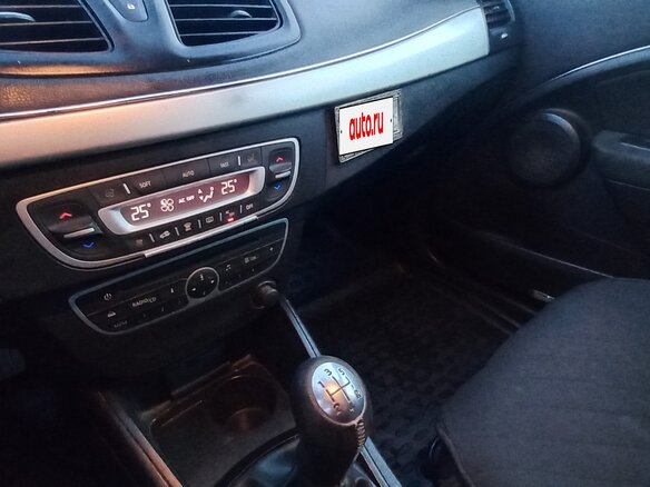 2012 Renault Fluence I, чёрный, 520000 рублей - вид 11