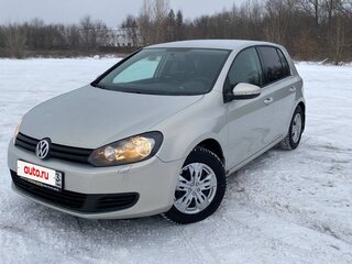 2011 Volkswagen Golf VI, серебристый, 875000 рублей, вид 2