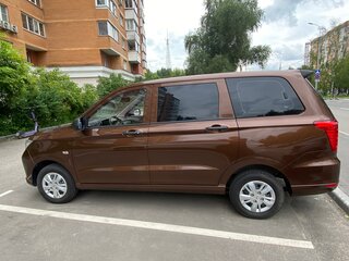 2023 Wuling Hongguang V, коричневый, 1700000 рублей, вид 4