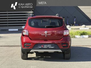 2021 Renault Sandero Stepway II Рестайлинг, красный, 1157000 рублей, вид 4