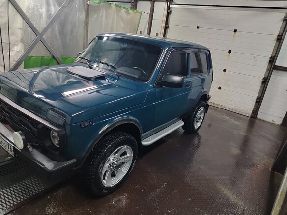 2014 Lada (ВАЗ) 2121 (4x4) I Рестайлинг, зелёный, 520000 рублей - вид 2