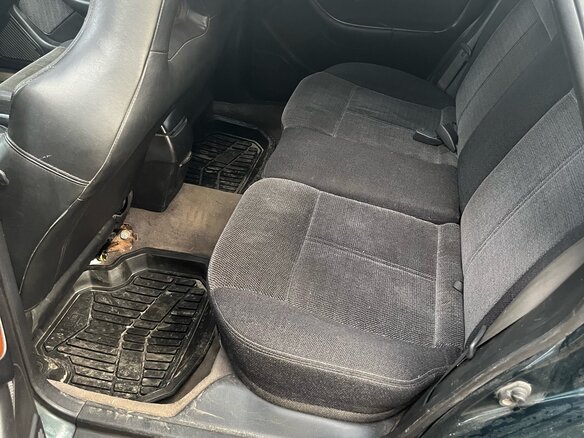 1997 Subaru Outback I, зелёный, 230000 рублей - вид 11