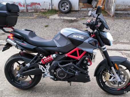 2019 Aprilia SL 900 Shiver, серый, 830000 рублей, вид 2