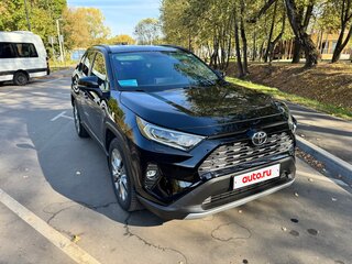 2020 Toyota RAV4 V (XA50), чёрный, 3550000 рублей, вид 1