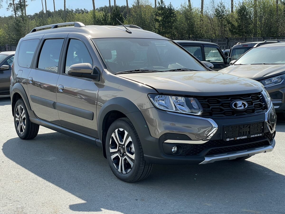 Открыть фотографии: Lada (ВАЗ) Largus I Рестайлинг