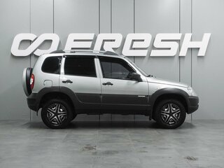 2014 Chevrolet Niva I Рестайлинг, серебристый, 629000 рублей, вид 5