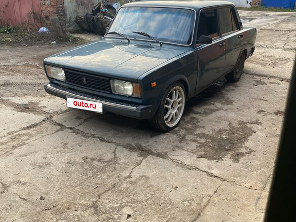 2005 Lada (ВАЗ) 2105, зелёный, 200000 рублей