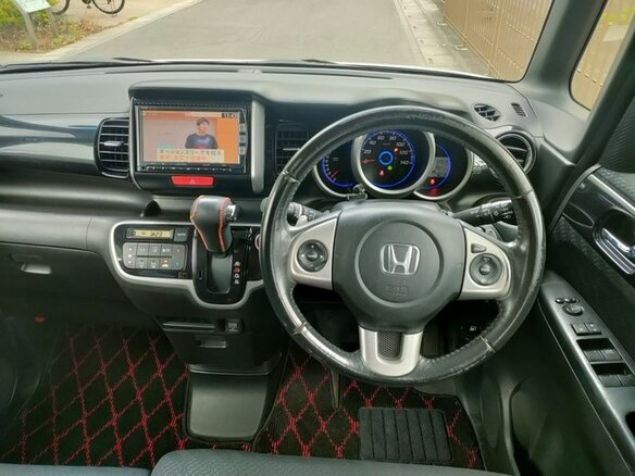 2017 Honda N-BOX I Рестайлинг, белый - вид 9