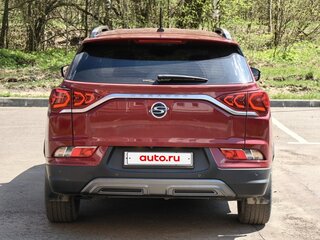 2022 SsangYong Korando IV, красный, 1850000 рублей, вид 5
