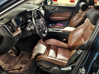 2020 Volvo XC60 II, голубой, 4200000 рублей, вид 5