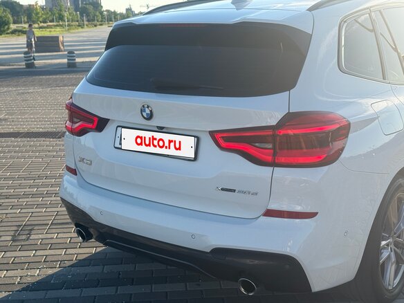 2019 BMW X3 20d xDrive III (G01), белый, 4200000 рублей - вид 8