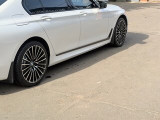 2016 BMW 7 серии 730d xDrive VI (G11/G12), белый, 3450000 рублей, вид 4