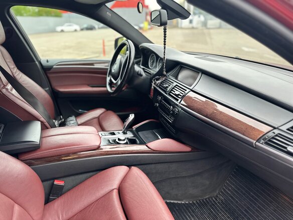2008 BMW X6 50i 6-speed I (E71), красный, 1355000 рублей - вид 16