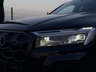 2026 Audi Q7 45 TFSI II (4M) Рестайлинг 2, серый, 11200000 рублей, вид 2